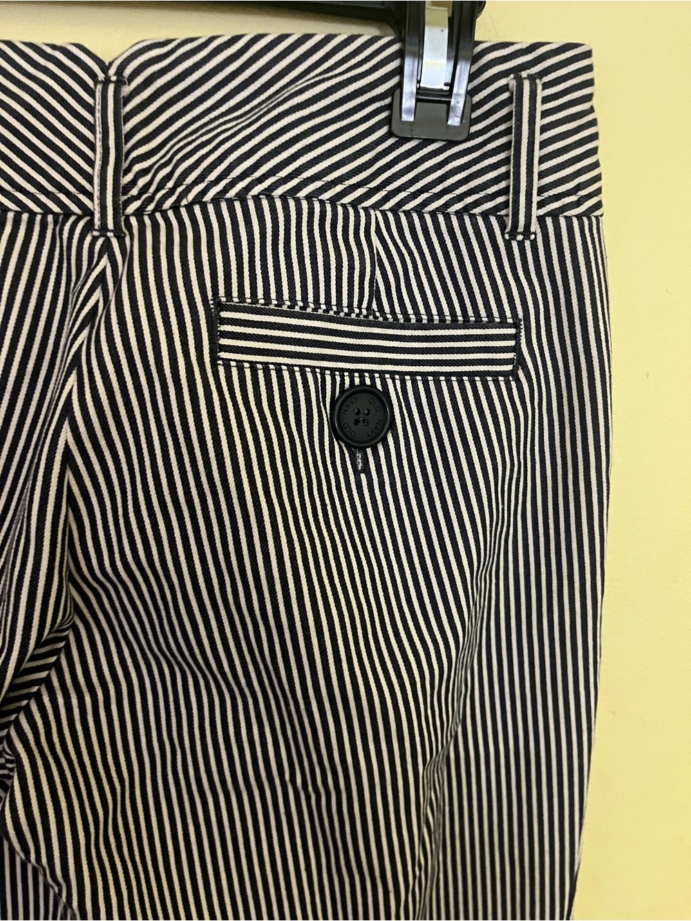 Old Navy Blue and White Striped Cuffed Bottom Pants Low Waist Size 2 - Picture 7 of 10